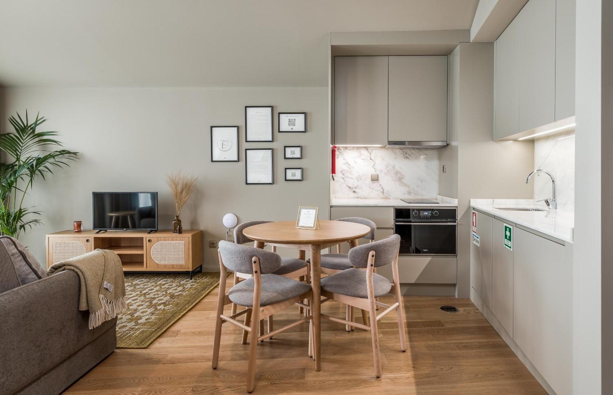 Legends House By Sweet Porto Aparthotel Room photo